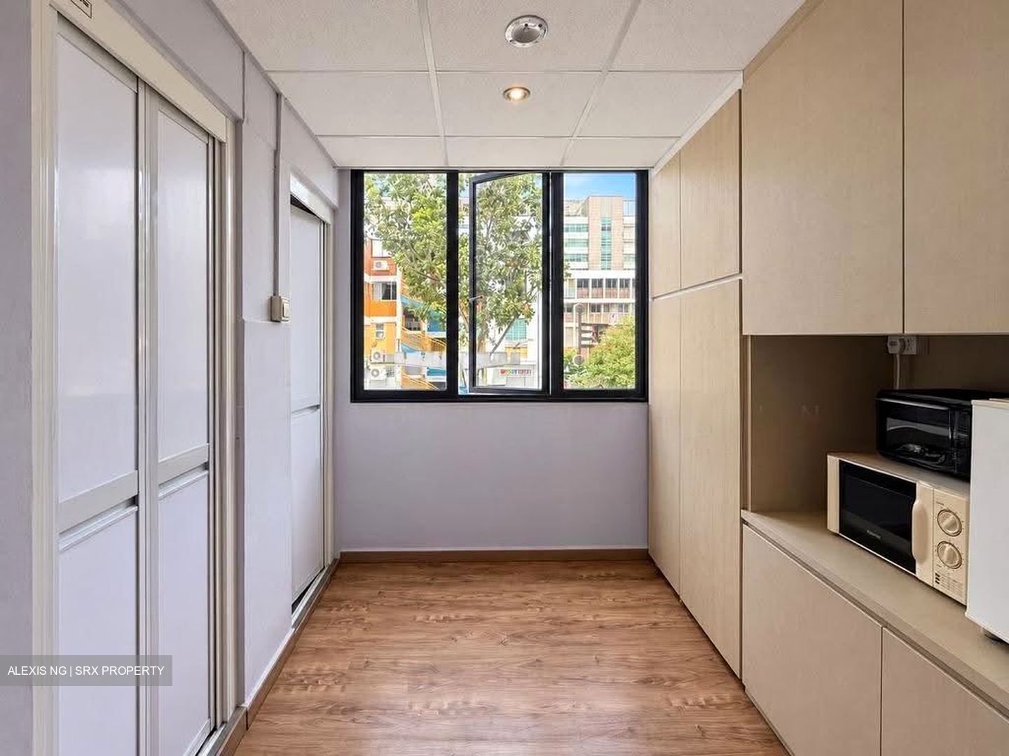 Toa Payoh Central (D12), Shop House #635869951